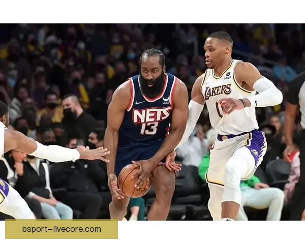 布泽尔选秀顺位下滑至三号位止步八强名嘴批评靠蛮力难立足NBA
